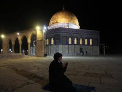 Hanya Sepekan, Warga Palestina Diizinkan Shalat di Majid Al-Aqsa